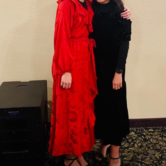 H&M | Red Flounce-trimmed Dress - Picture 7 of 7